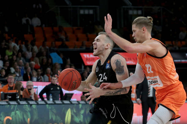 除了硬件设 除了硬件设