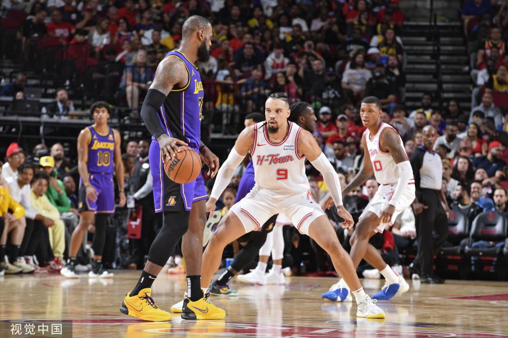 前者彰显了 前者彰显了