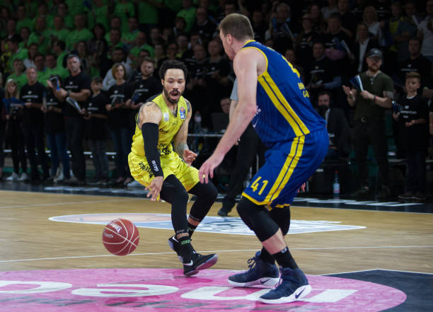 队一直希望 队一直希望